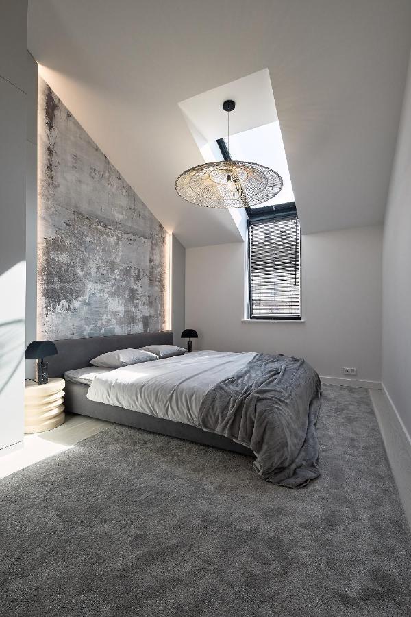 High Ceiling Loft With Its Own Backyard And A Terrace Apartment ทาลลินน์ ภายนอก รูปภาพ
